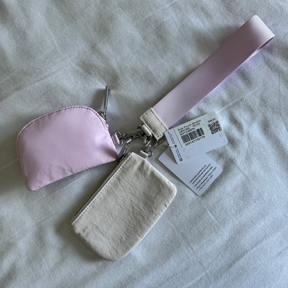 60-61🆕 Lululemon Dual Pouch Wristlet - White Opal / Meadowsweet Pink - Picture 3 of 5